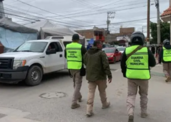 Cerca del tianguis en Prados una riña entre pandillas provoca operativo