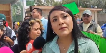 VIDEO | Colapsadas más del 85% de las calles en Villa de Pozos, denuncia Teresa Rivera