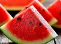 ¿Por qué no es recomendable comprar fruta cortada en el supermercado?