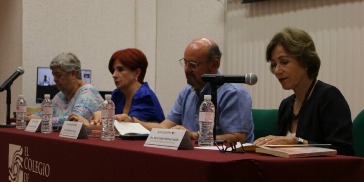 Dra Laura Alarcón Menchaca advierte que la falta de estudios en Ciencias Sociales propicia el auge de expresiones fascistas con apariencia populista