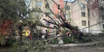 Tras fuertes lluvias, el Alcalde recorre colonias en la zona norte de la ciudad