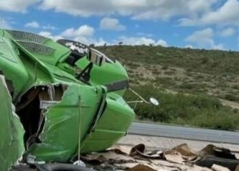Tragedia en carretera Zacatecas–SLP: un muerto y cinco lesionados tras brutal accidente