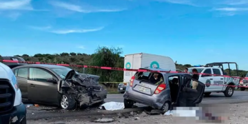 Dos muertos y cuatro lesionados deja choque en carretera a Rioverde