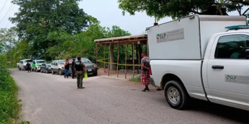 Muere trabajador tras caer de altura mientras retiraba una cimbra en Valles