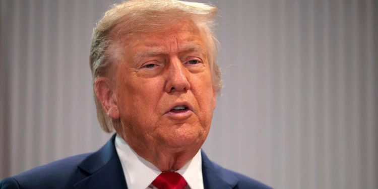 Trump decidirá “en dos semanas” si ataca Irán, según la Casa Blanca