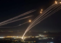 El Domo de Hierro y la Honda de David: cómo es el sofisticado sistema de defensa aérea de Israel que Irán ha logrado superar