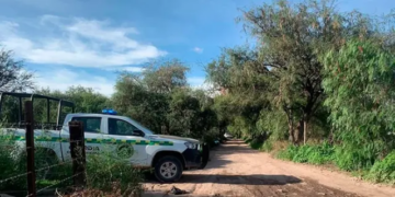 Hallan cuerpo embolsado en Villa de Pozos; ya investigan