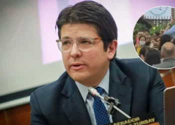 Senador colombiano Miguel Uribe en estado crítico tras atentado en Bogotá