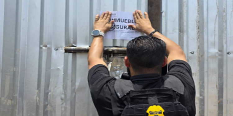 Aseguran 19 mil litros de combustible robado en Jalisco