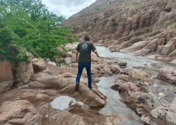 Mueren dos jóvenes arrastrados por la corriente en Santa María del Río