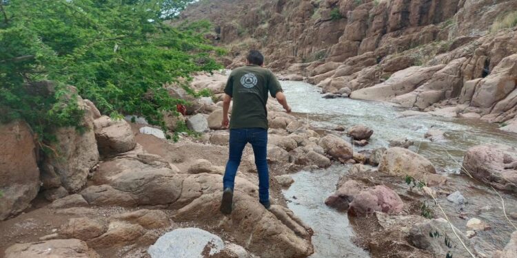 Mueren dos jóvenes arrastrados por la corriente en Santa María del Río