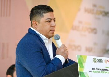 VIDEO Ricardo Gallardo impulsa iniciativa para que el Estado cobre el predial en la Zona Industrial