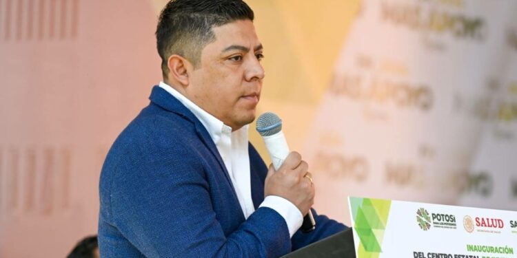 VIDEO Ricardo Gallardo impulsa iniciativa para que el Estado cobre el predial en la Zona Industrial