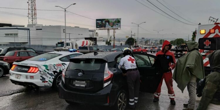 Guardia Civil Estatal auxilió a conductor que sufrió un infarto en Circuito Potosí