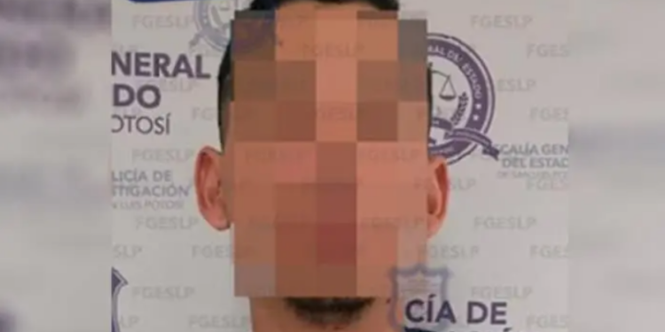Detienen a presunto robacarros en operativo de la Fiscalía