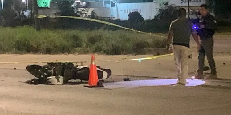 Motociclista pierde la vida tras ser atropellado en la carretera 57