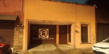 Vecinos denuncian disturbios ocasionados por antro en el Centro Histórico