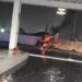 Camioneta se incendia en gasolinera ubicada frente a la Central de Autobuses de San Luis Potosí