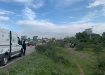 Motociclista falleció en la 57 al impactarse contra barra de contención