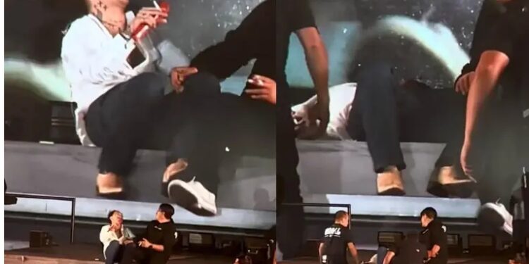 VIDEO | ¿Estaba bajo los efectos del alcohol? Nodal se recostó durante su presentación
