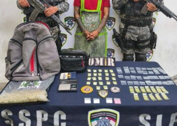 Detienen a presunto narcomenudista en Abastos