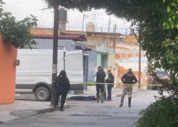 Asesinan a hombre con arma blanca en el barrio de Santiago