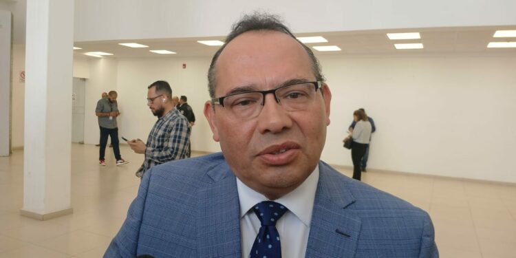 Niega el presidente del Poder Judicial ser inelegible para ser magistrado