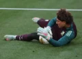 Guillermo Ochoa se aferra a estar en el Mundial 2026