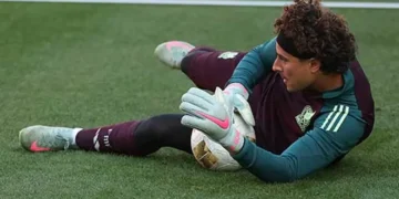 Guillermo Ochoa se aferra a estar en el Mundial 2026
