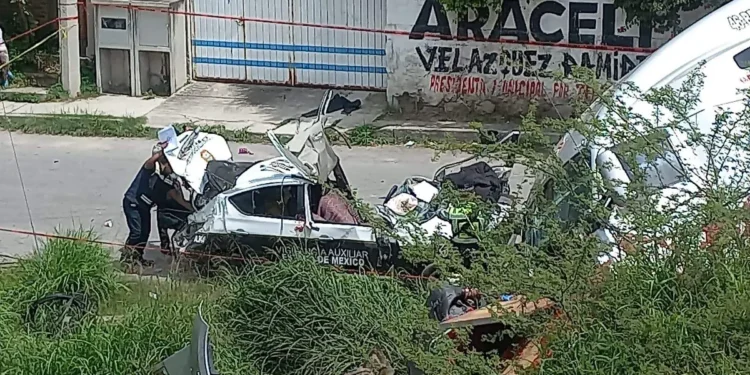 VIDEO | Cierran circulación por choque de tráiler doble remolque por Accidente en la autopista México-Querétaro