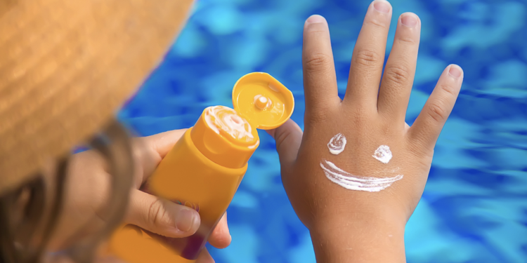 Haz tu propia crema con protector solar casero: ingredientes y preparación