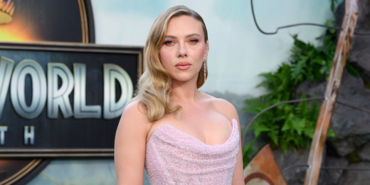 Scarlett Johansson se convierte en la actriz más taquillera de Hollywood