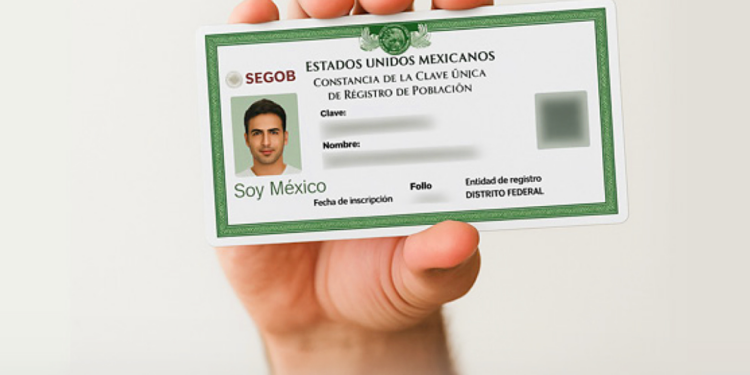 La CURP biométrica desplazará al INE como identificación oficial en México: será obligatoria en bancos, escuelas y hasta museos
