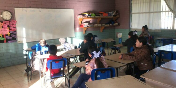 En escuelas municipales de la capital no será obligatorio el uso de uniforme