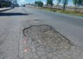 Ayuntamiento y empresarios preparan plan integral para bachear la zona industrial