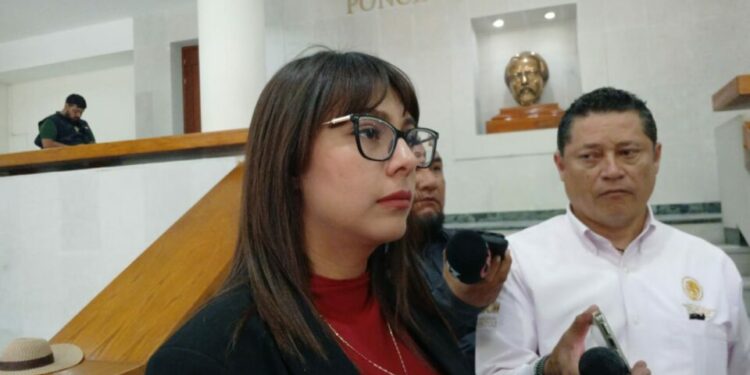 VIDEO | Se trabaja para resolver problemática en el sector salud, afirma Gabriela López