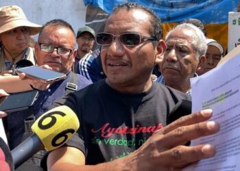 Vidulfo Rosales renuncia como abogado de los padres de los 43 normalistas de Ayotzinapa