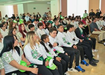 Aumentan premios a medallistas potosinos de la Olimpiada Nacional 2025