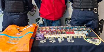 Guardia municipal detiene a tres por robo a comercio en distintos operativos
