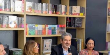 Presentan el libro “Los ocho elementos del éxito en los negocios” en SLP