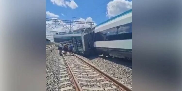 Se descarrila Tren Maya en Izamal, Yucatán