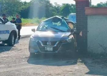 Fallece contador en accidente automovilístico