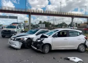 Un herido, deja carambola en la carretera a México