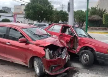 Un lesionado y fuertes daños en accidente vial