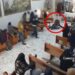 VIDEO | Apuñalan a hombre durante misa en iglesia de Edomex