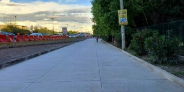 Reabren circulación en lateral de Salvador Nava hacia Mariano Jiménez