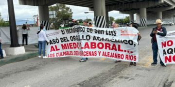 Protestan trabajadores del Tecnológico de SLP