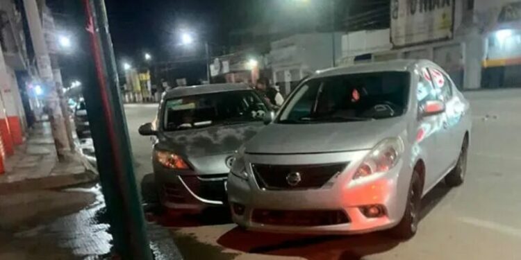 Choque entre dos autos en Av. José de Gálvez deja un lesionado
