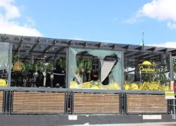 Confirman dos heridos tras balacera en bar de Lomas del Tecnológico; agresor fue un cliente expulsado