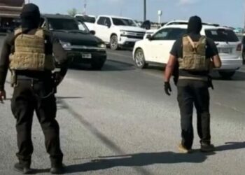 Muere menor y reportan dos heridos tras presunto ataque de elementos de la FGJ, habrían confundido el auto en Reynosa